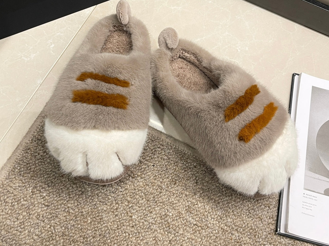 WhiskerWarm™ 3D Cat Paw Plush Slippers 🐾